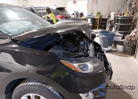 2019 Chevrolet Equinox Lt z USA, uszkodzony, nr VIN 2GNAXKEV9K6184601